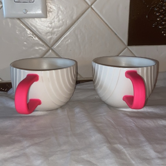 Nwot Starbucks Set Of 2 Mugs Matte White Rainbow Love Pink Handle Ceramic - Picture 5 of 8